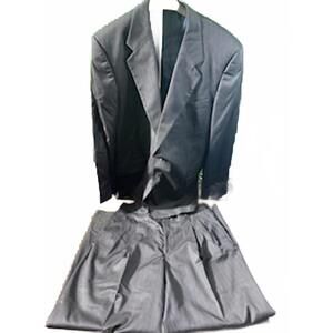 Classic Louis Roth Men's Two-Piece Navy Blue Pin Stripe Suit -‎ 44R 36x30